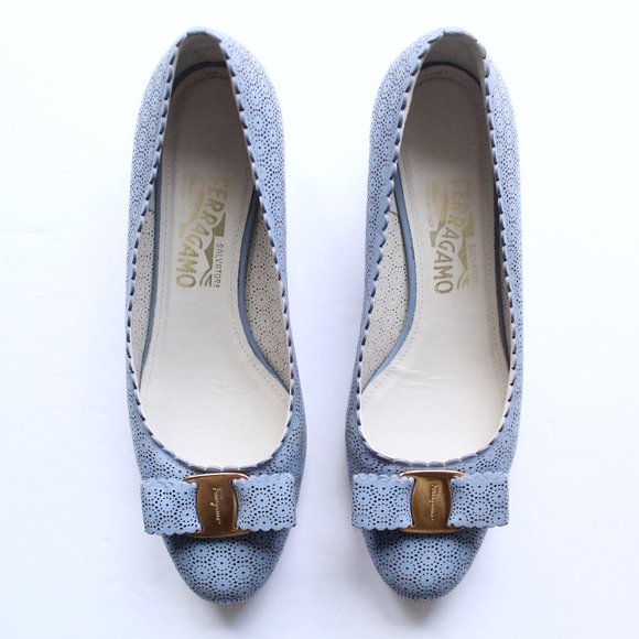 Salvatore Ferragamo Shoes - Salvatore Ferragamo Vara Bow Leather Pump Heel / Size 7.5B / Fleur Bleu Napa